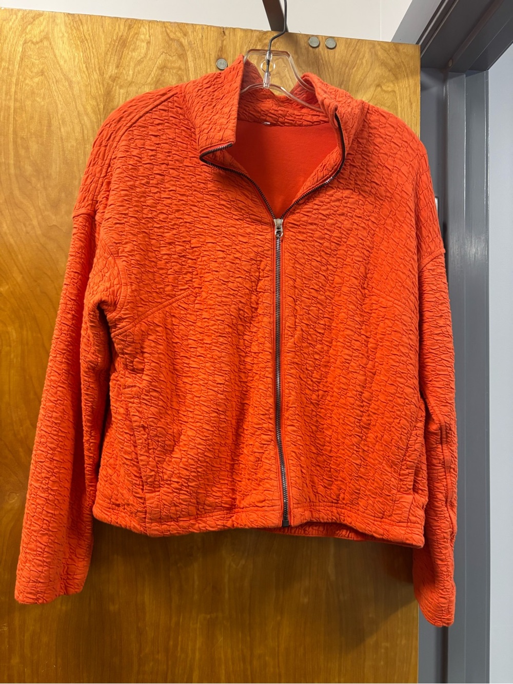 lululemon athletica Women's Textured Zip Jacket - Orange